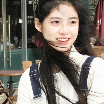 白色的女人